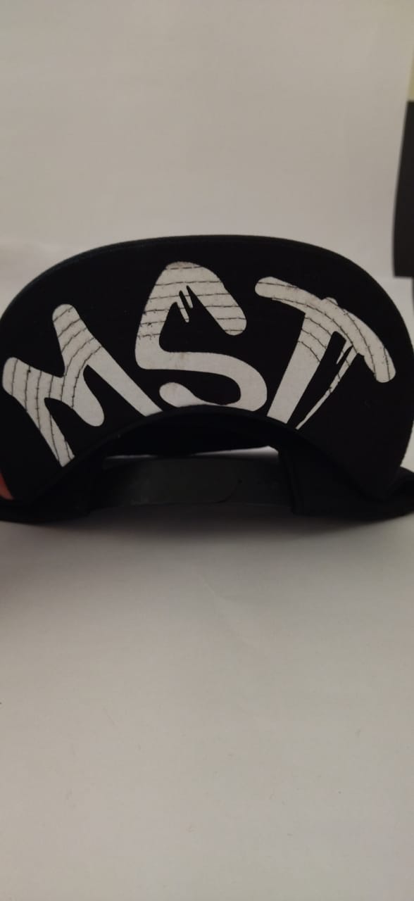 Boné aba reta preto logo MST